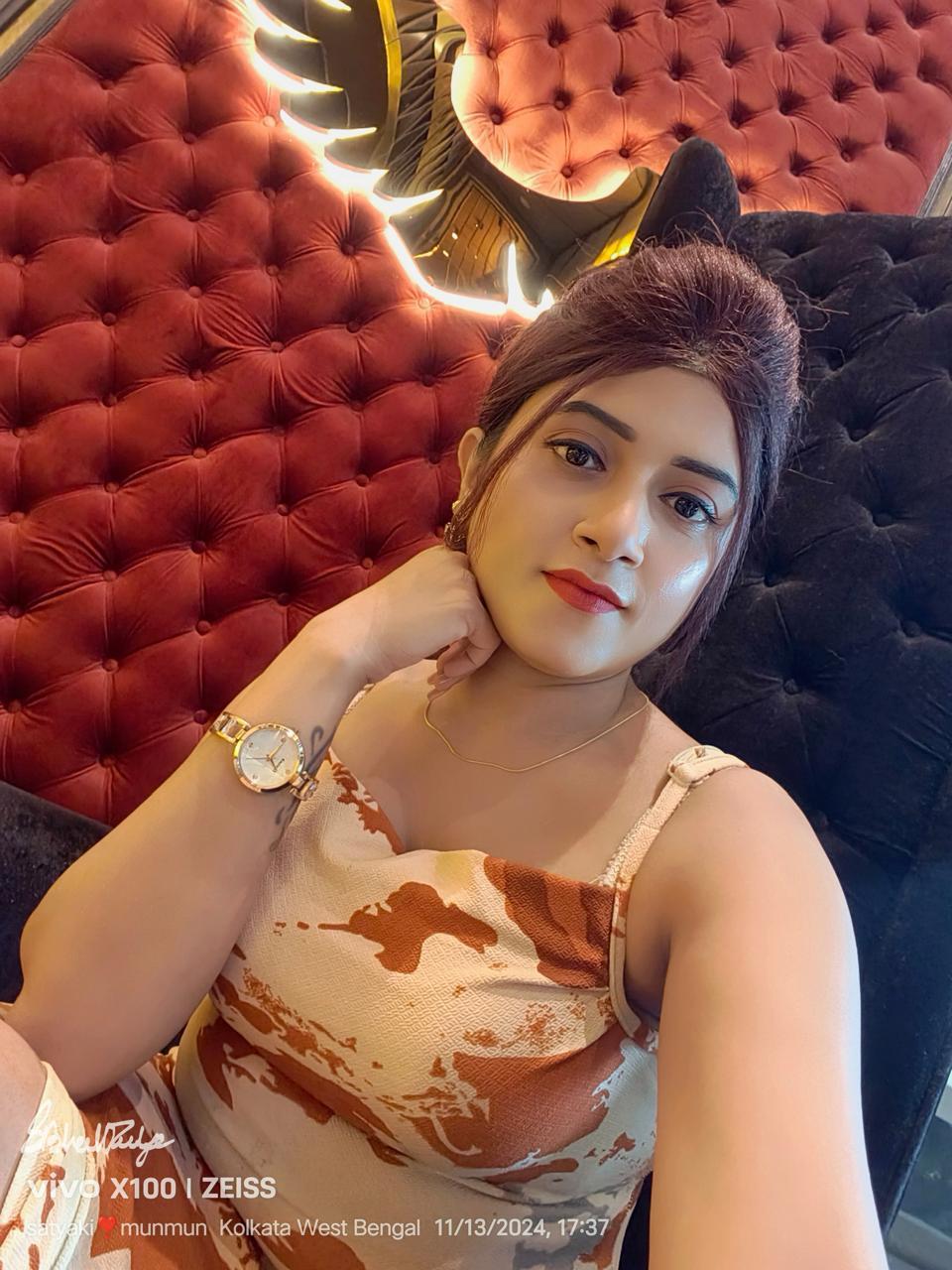 Lovely vip in bellary image 1