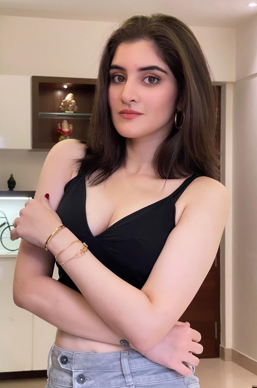 Sanya kapoor premium in bellary thumbnail 2